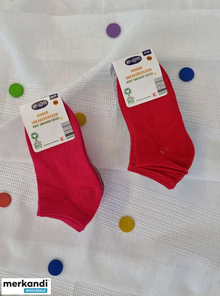 040016 Presentamos la mezcla de calcetines infantiles suaves y respetuosos con la piel para niños y niñas de todas las edades