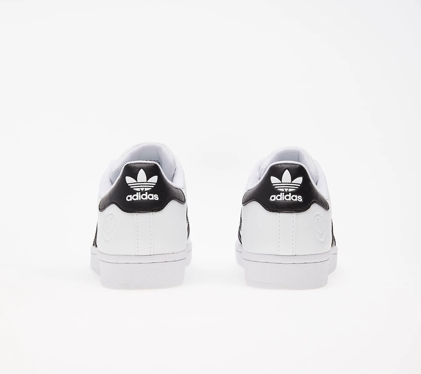 adidas Originals Superstar Vegan