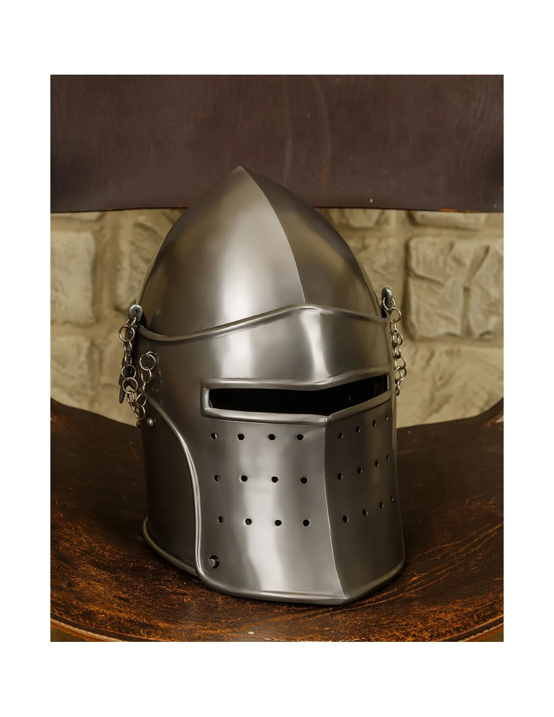 Bacinete acero pulido con visera modelo Magnus