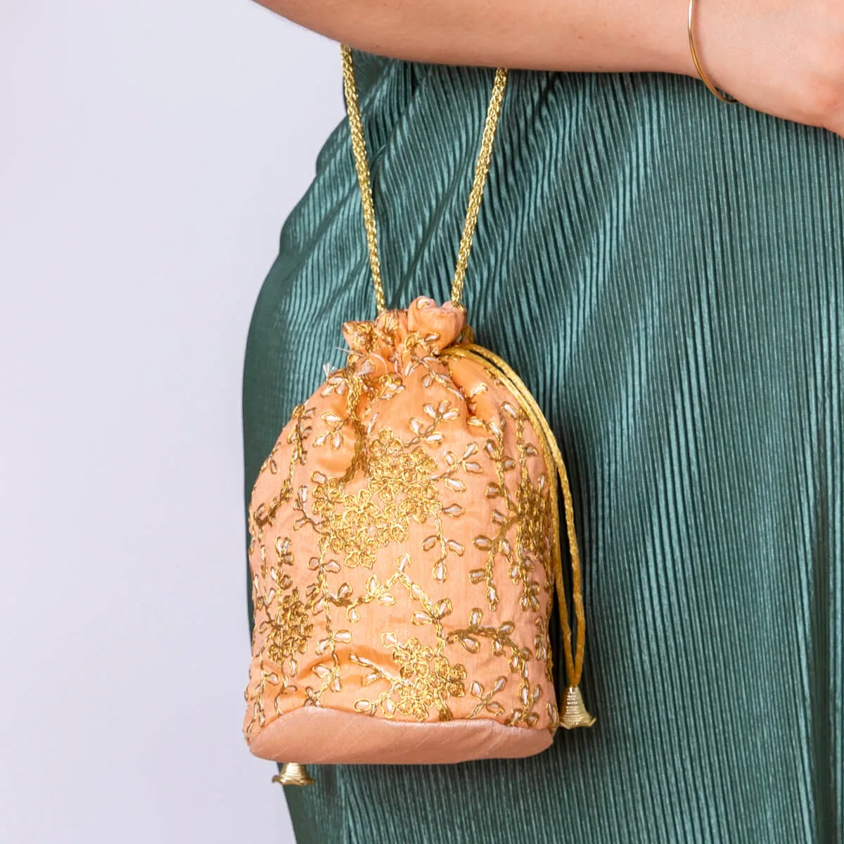 BOLSO BOMBóN  SALMóN