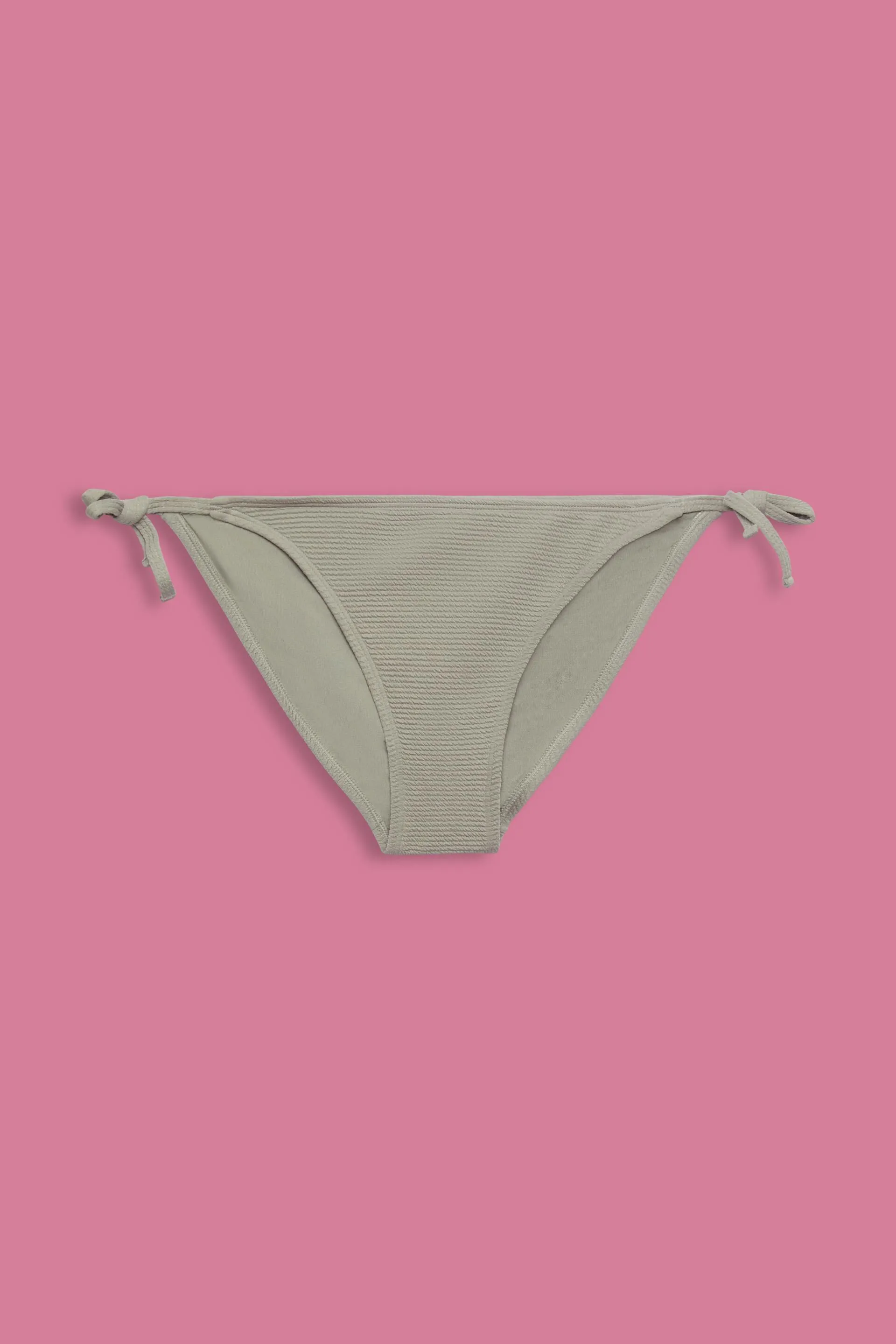 Braguita de bikini con textura y lazadas a los lados
