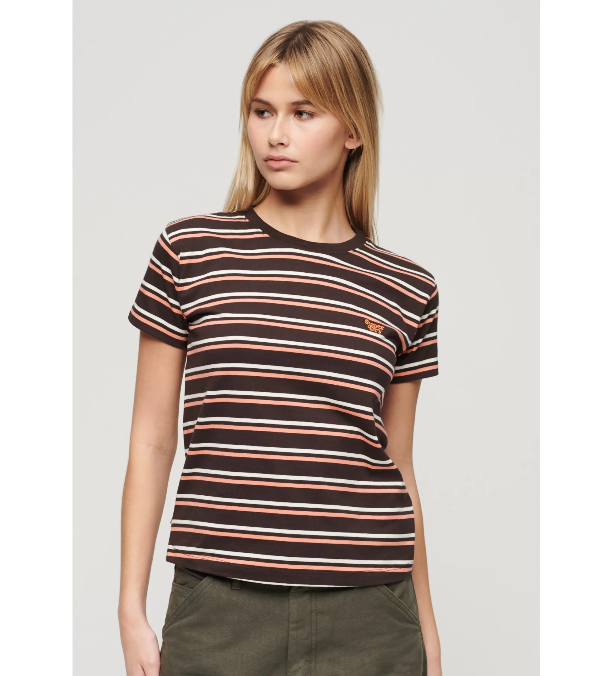 Camiseta ajustada a rayas con logotipo Essential marrón
