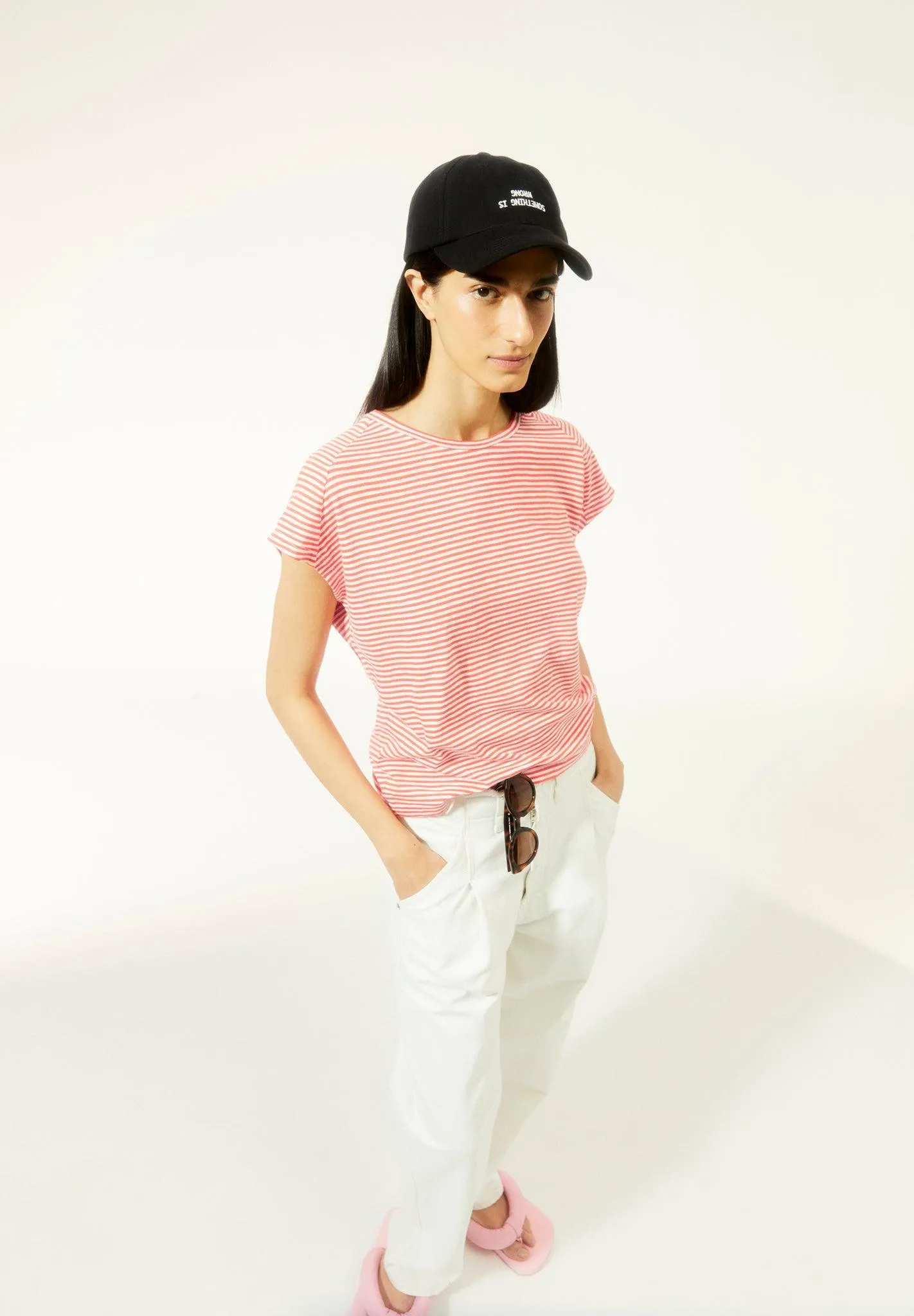 Camiseta Armedangels Oneliaa Lovely Stripes Poppy Red