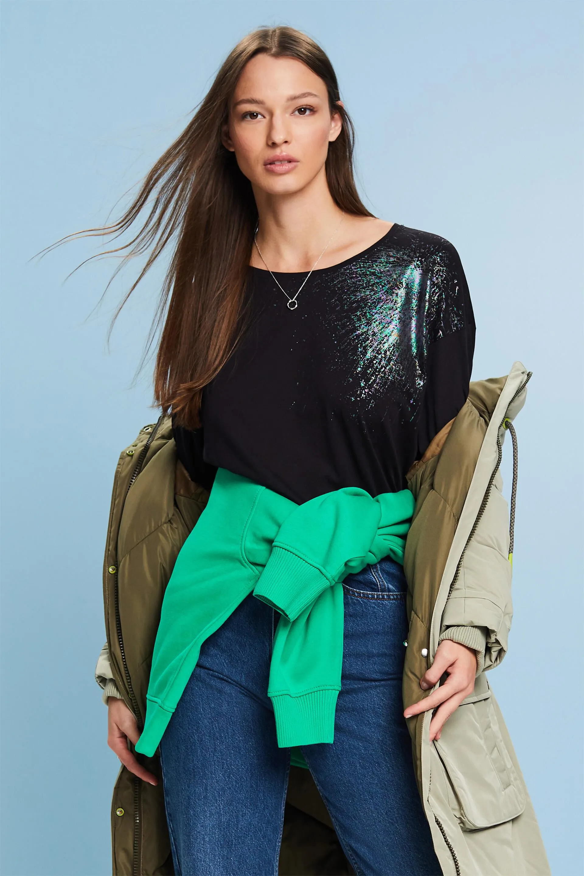 Camiseta con estampado y cuello redondo