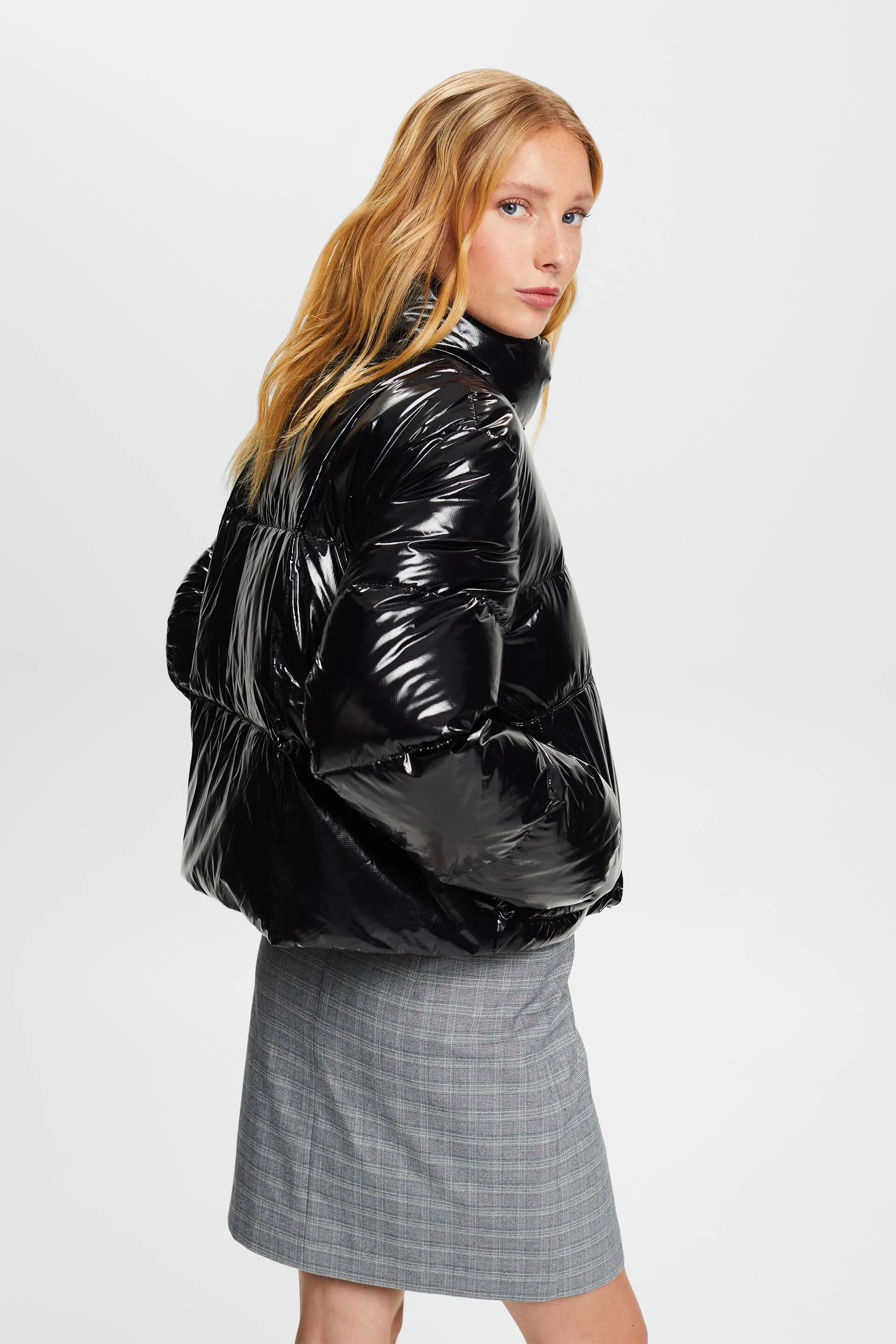 Chaqueta acolchada con acabado brillante