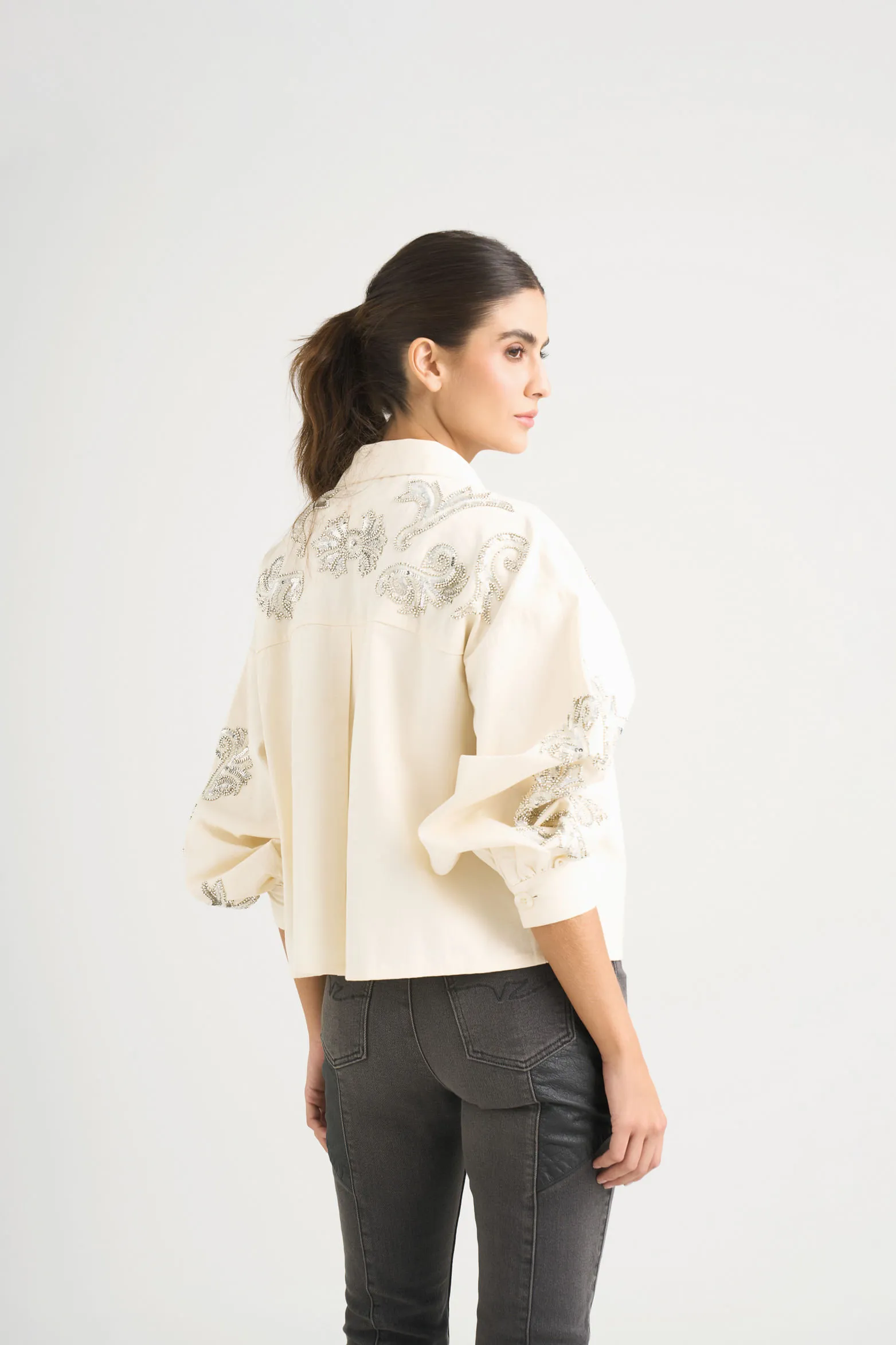 Chaqueta calas en tejido plano para mujer silueta cropped