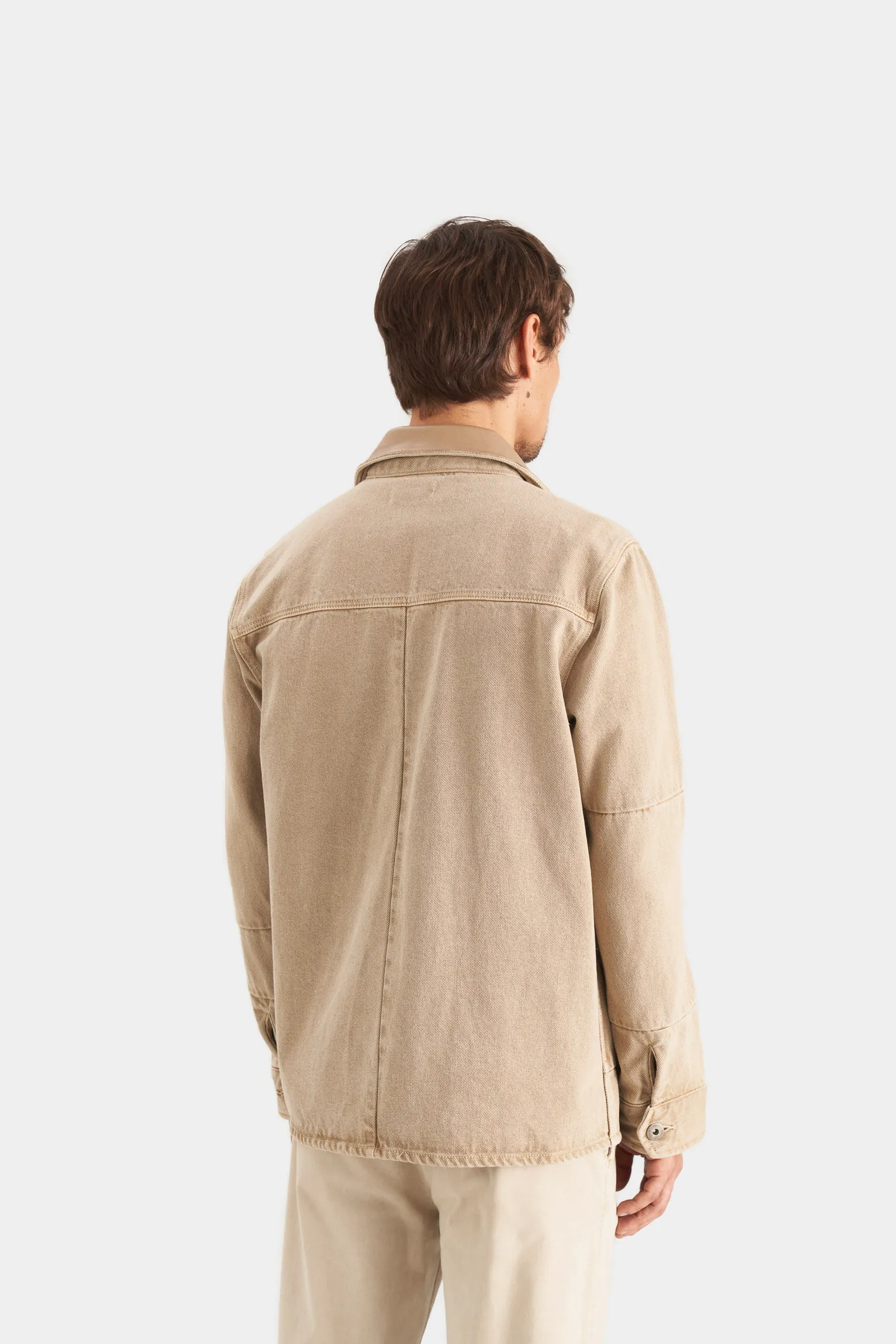 Chaqueta neu en drill para hombre silueta trucker