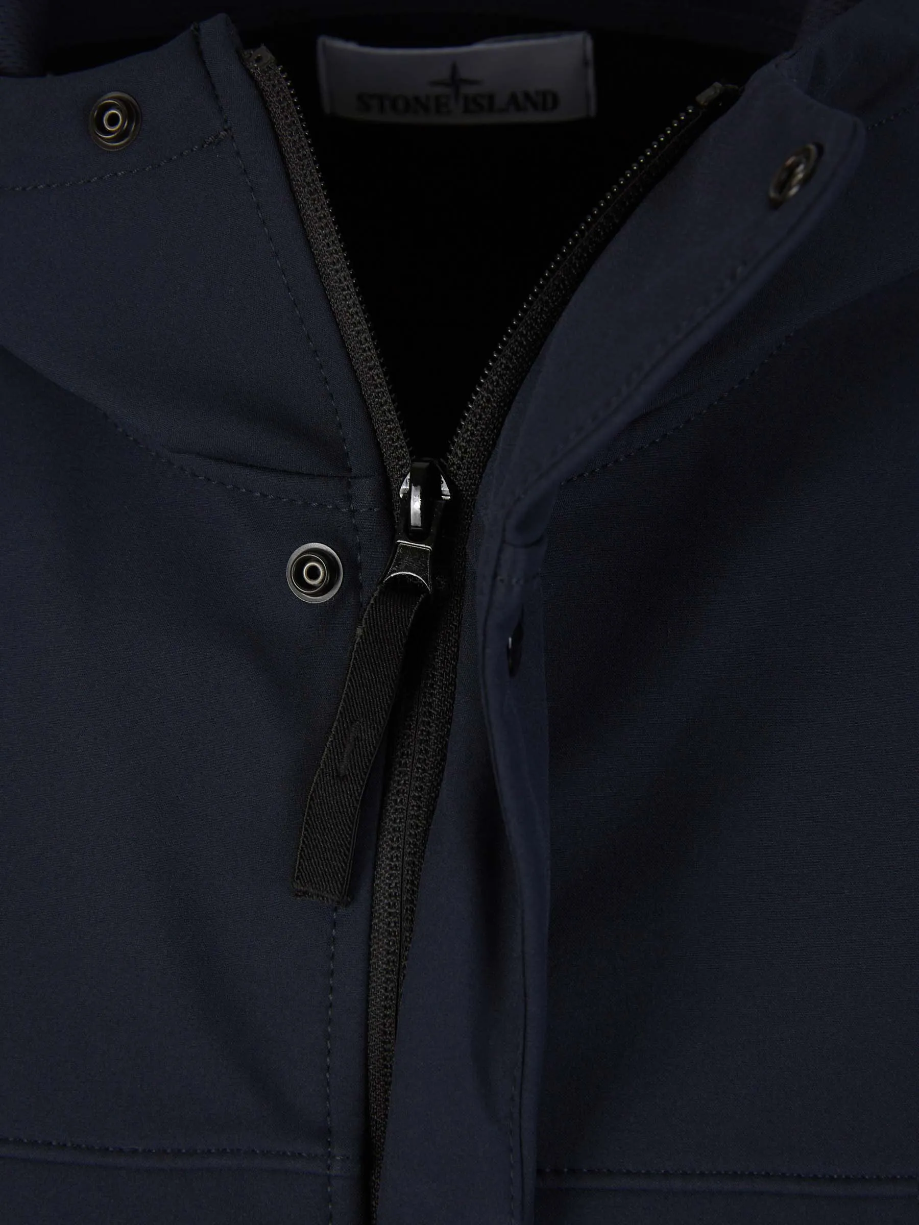 Chaqueta Técnica Capucha