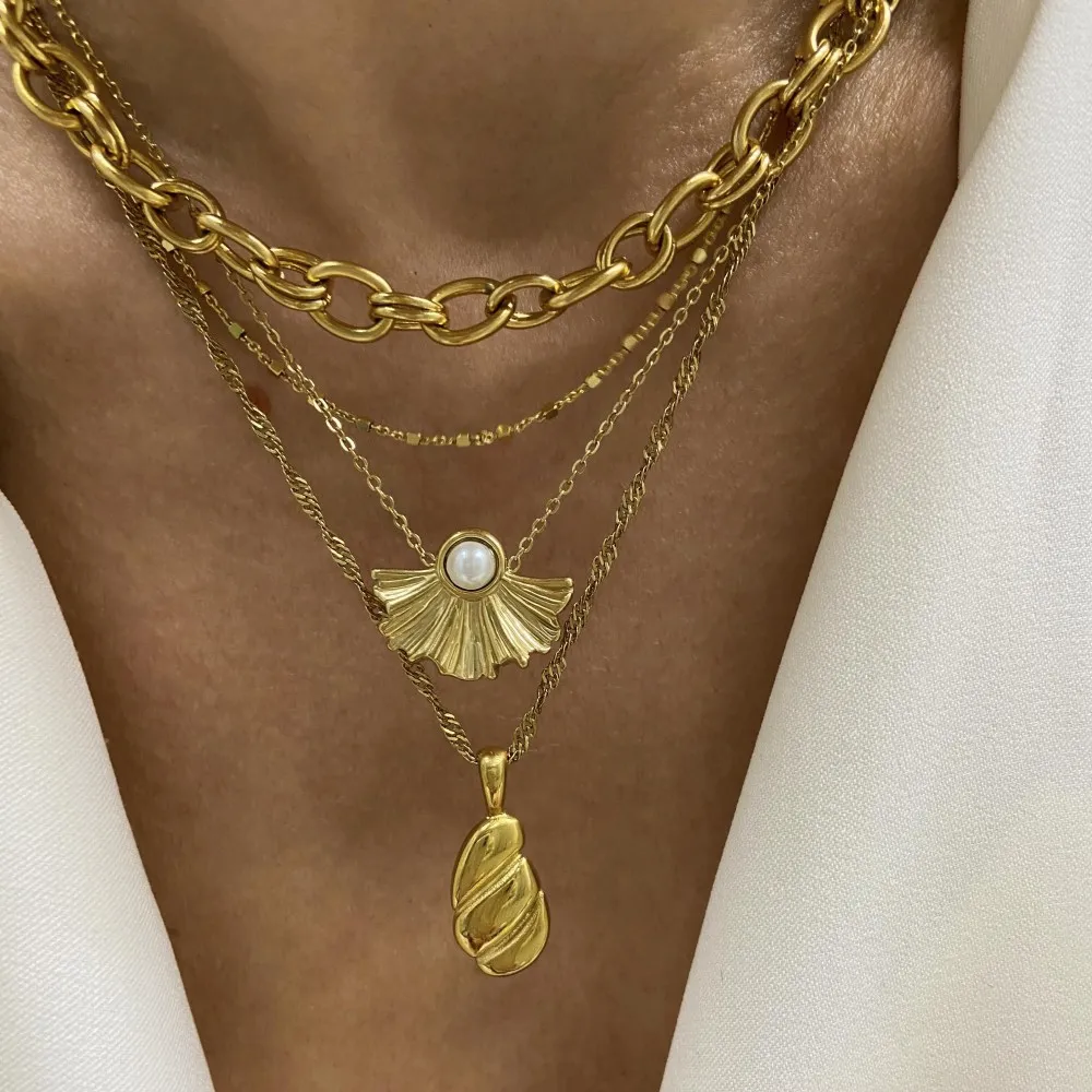 Collar Colmena Oro