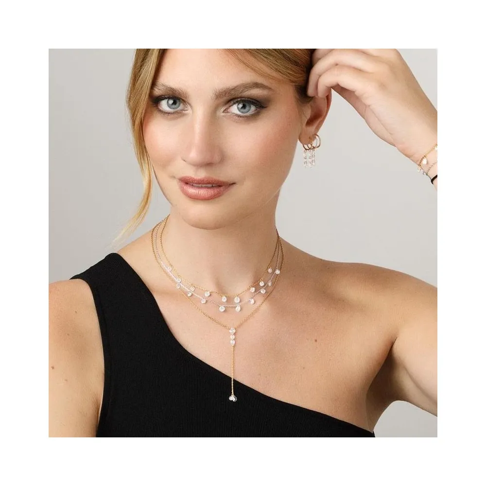 Collar corto PETILLE con circonitas con chapado oro 18k