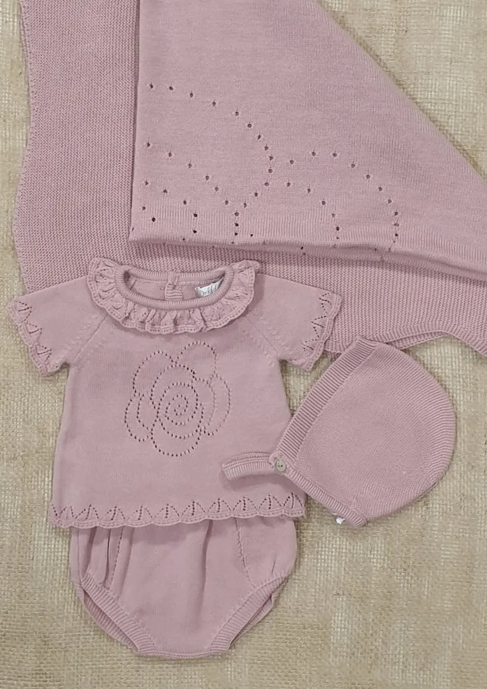 Conjunto punto bebé 100% Algodón DK KID R090061 Flor maquillaje