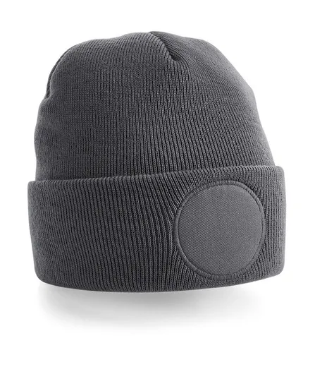 Gorro con parche redondo