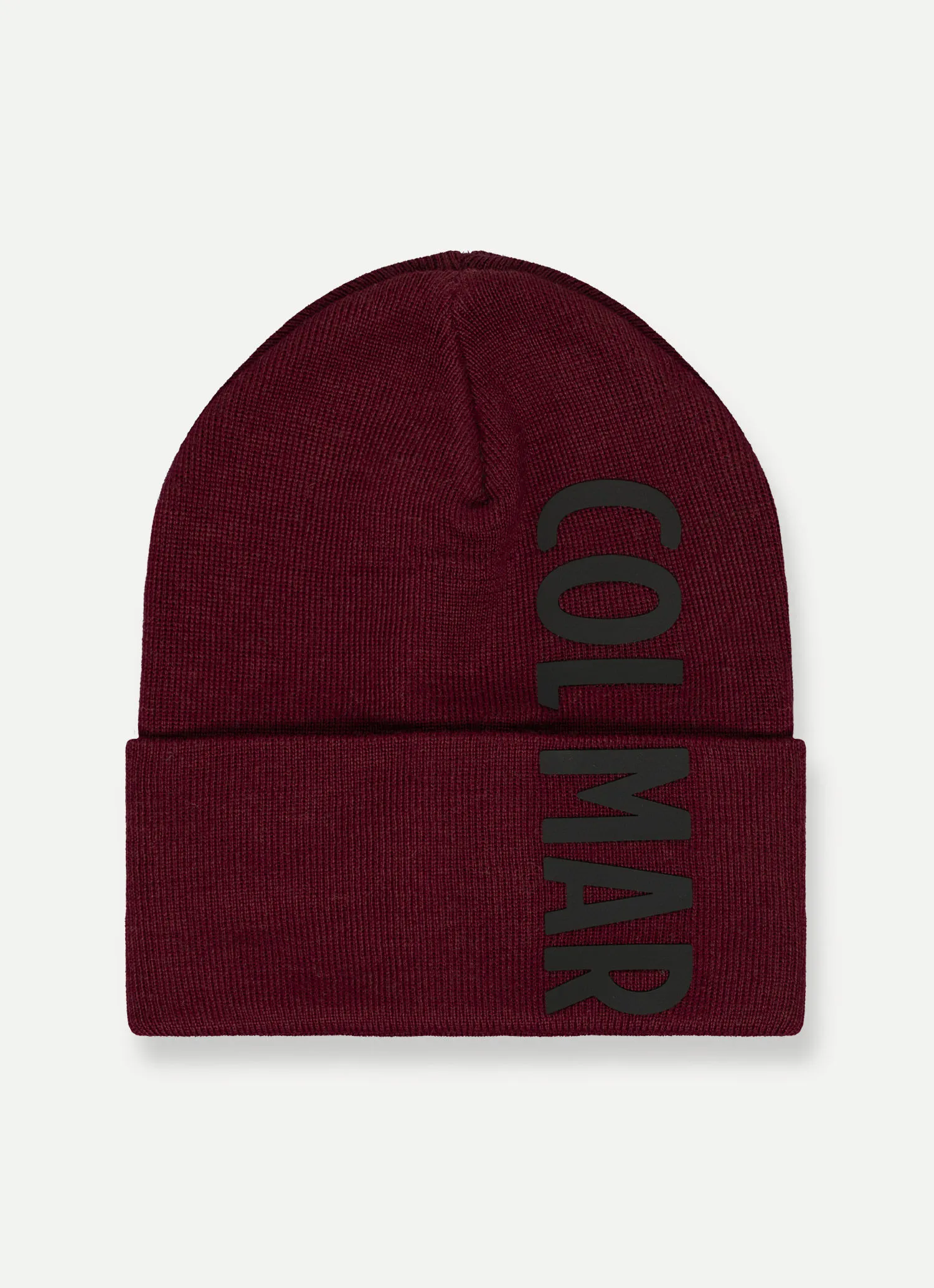 Gorro con vuelta y estampado en relieve