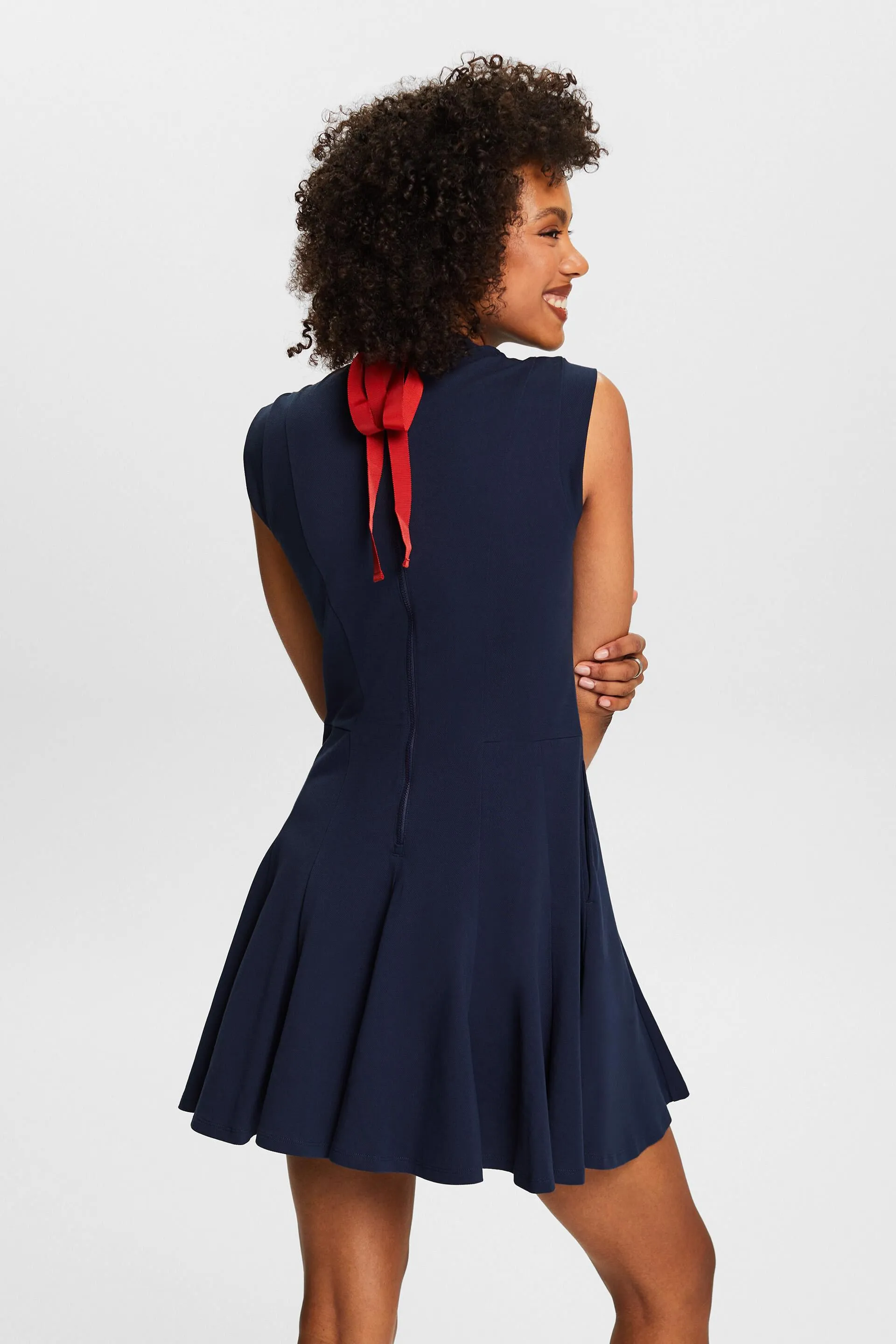 Minivestido con línea A y lazada