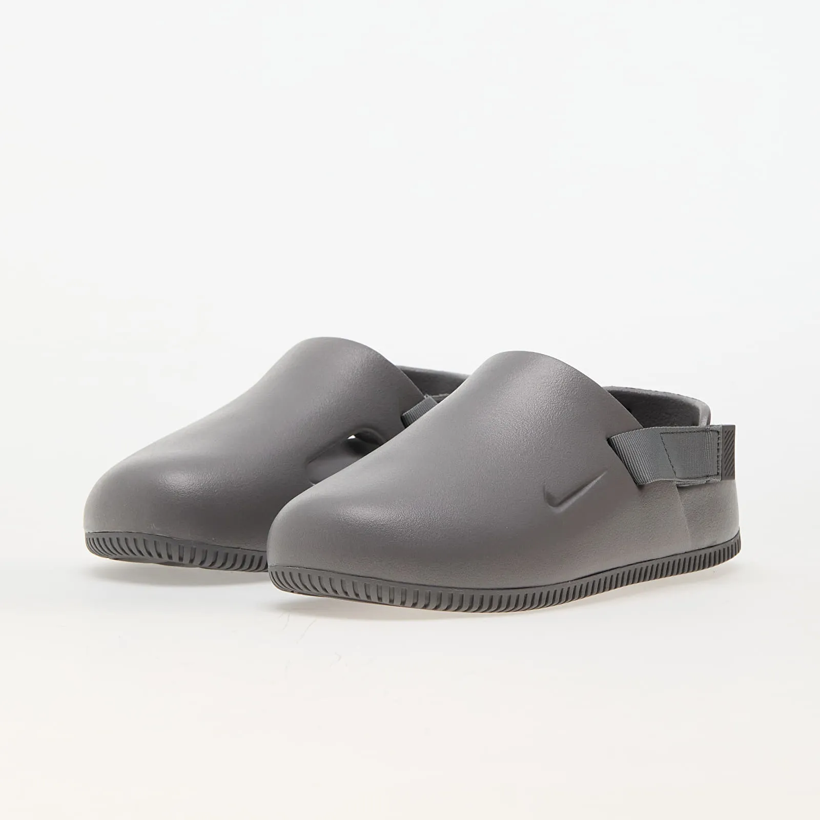Nike Calm