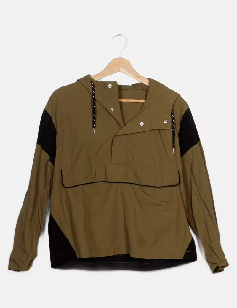 Nikole Impermeable
