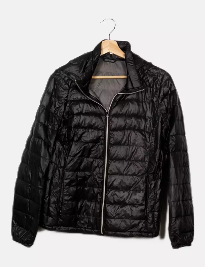 NoName Chaqueta negra impermeable