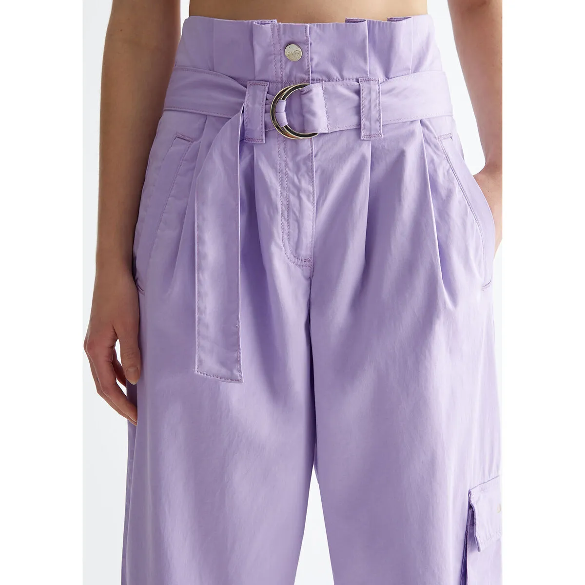 Pantalón cargo elástico