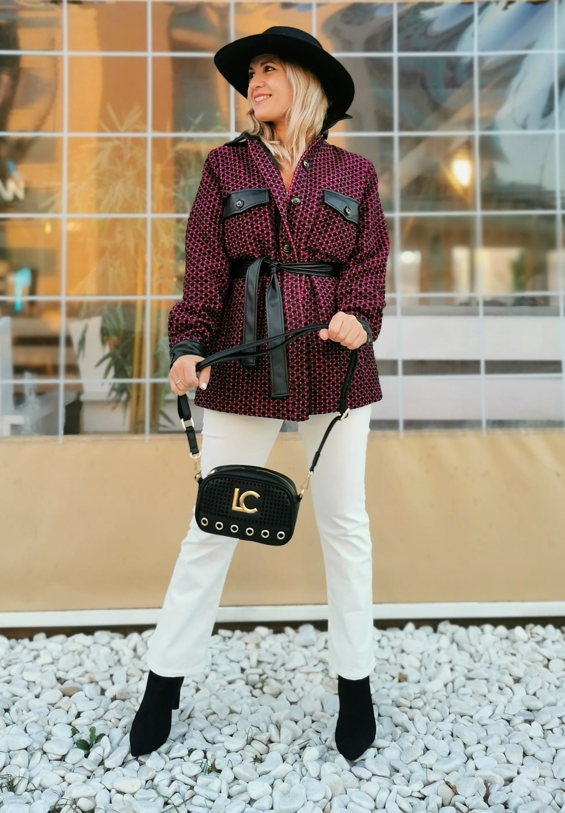 Sobrecamisa de tejido en fantasía bicolor combinada con ecopiel Lola Casademunt