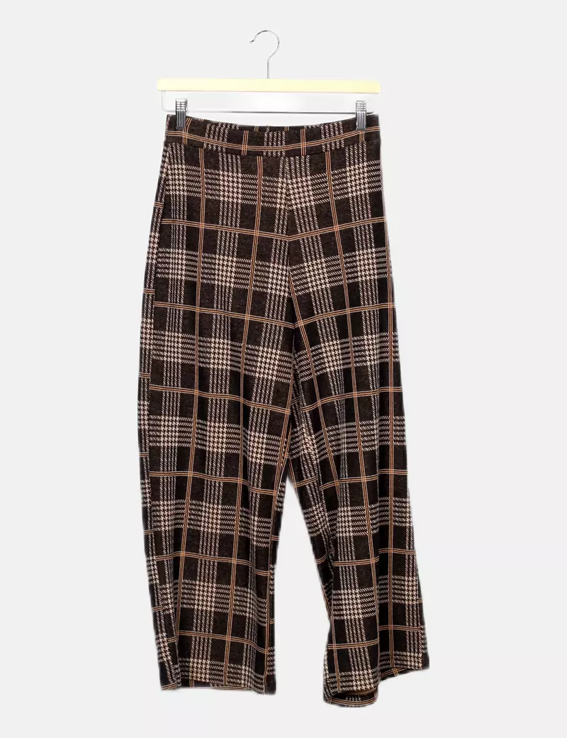 Stradivarius Pantalón marrón estampado cuadros
