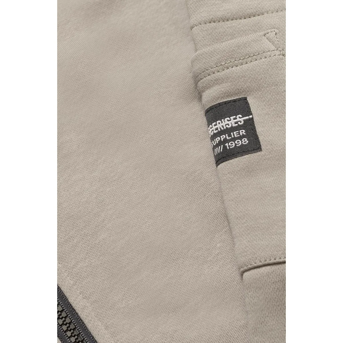 Sudadera y camisa con capucha HODYBO