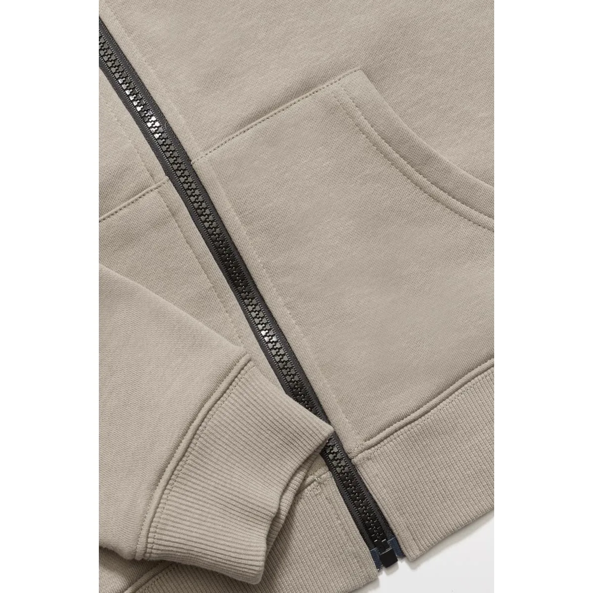 Sudadera y camisa con capucha HODYBO