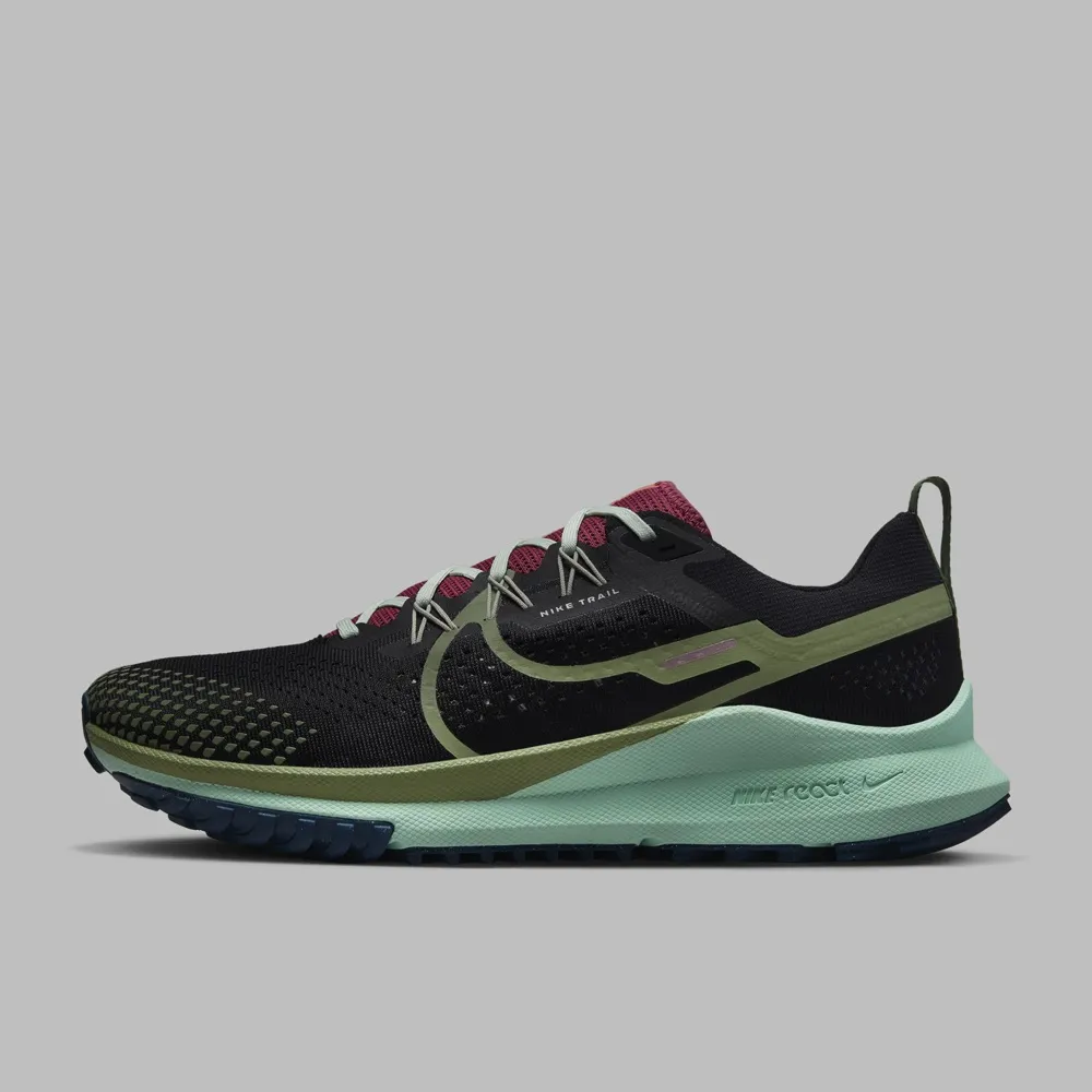 Tenis Nike Pegasus Trail 4 Hombre