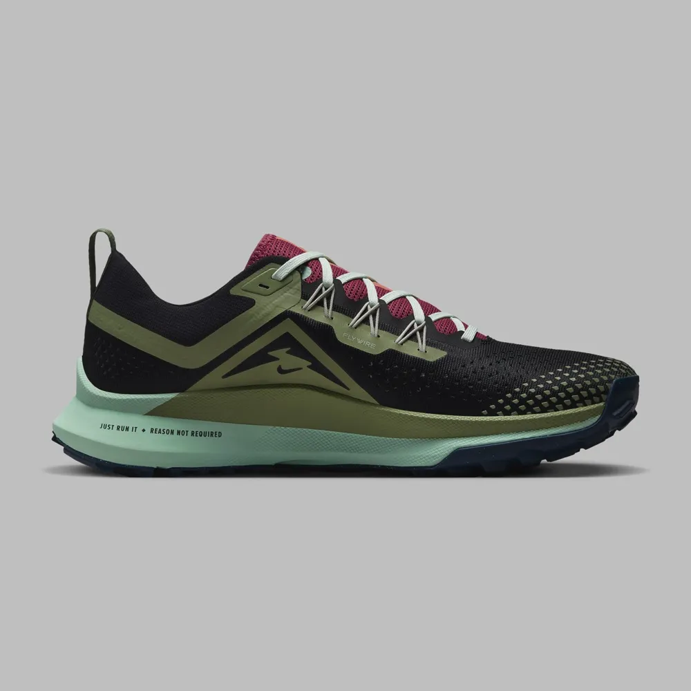 Tenis Nike Pegasus Trail 4 Hombre