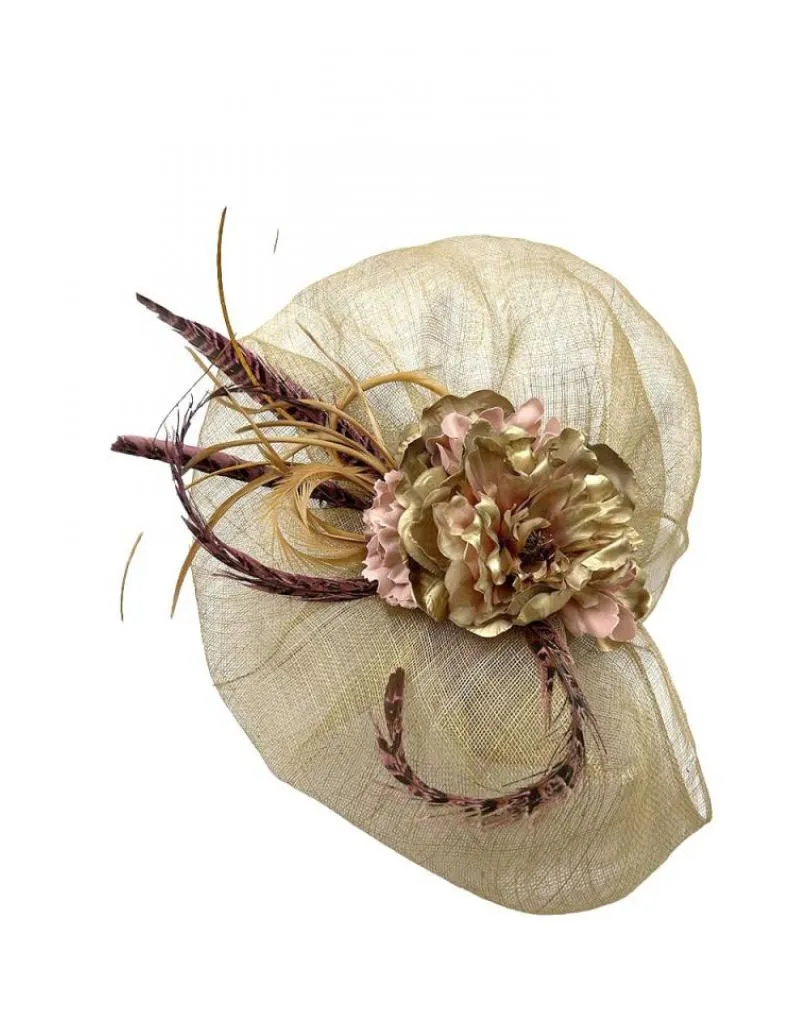 TOCADOS DORADO ENVEJECIDO PARA BODAS CON ESTILOSAS PLUMAS FAISAN