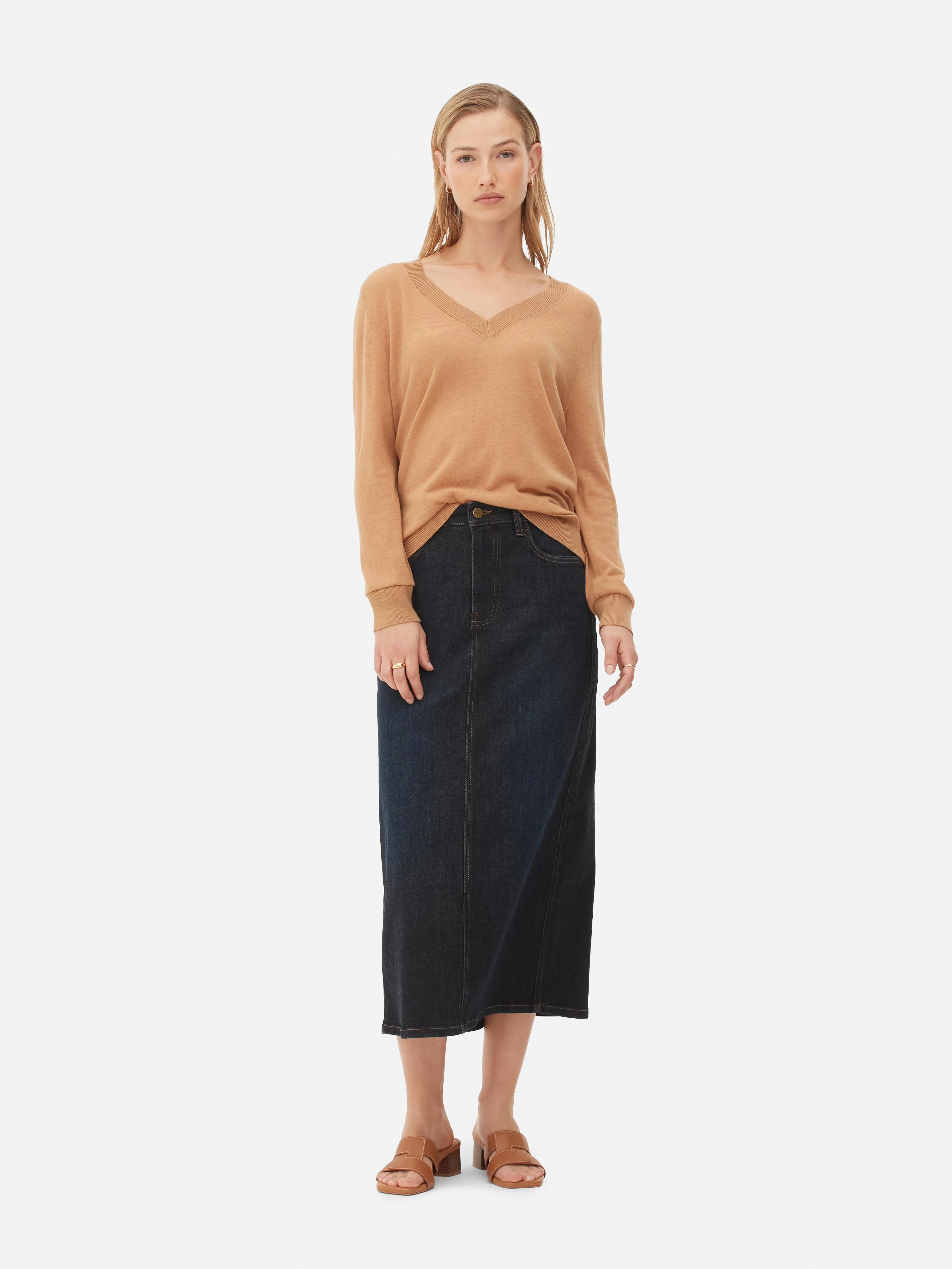 Top con cuello de pico de The Edit