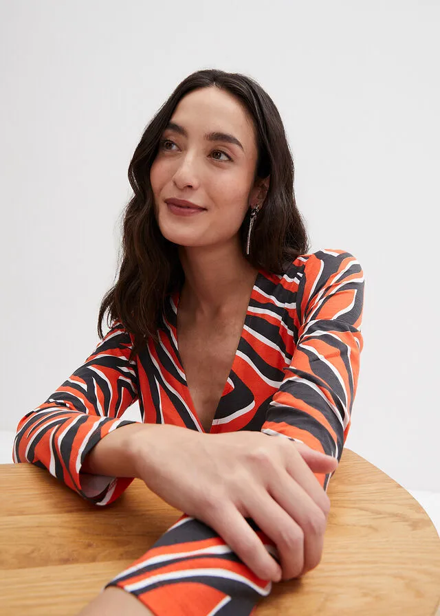 VESTIDO CON DISEñO CRUZADO PIZARRAMANGO ESTAMPADO