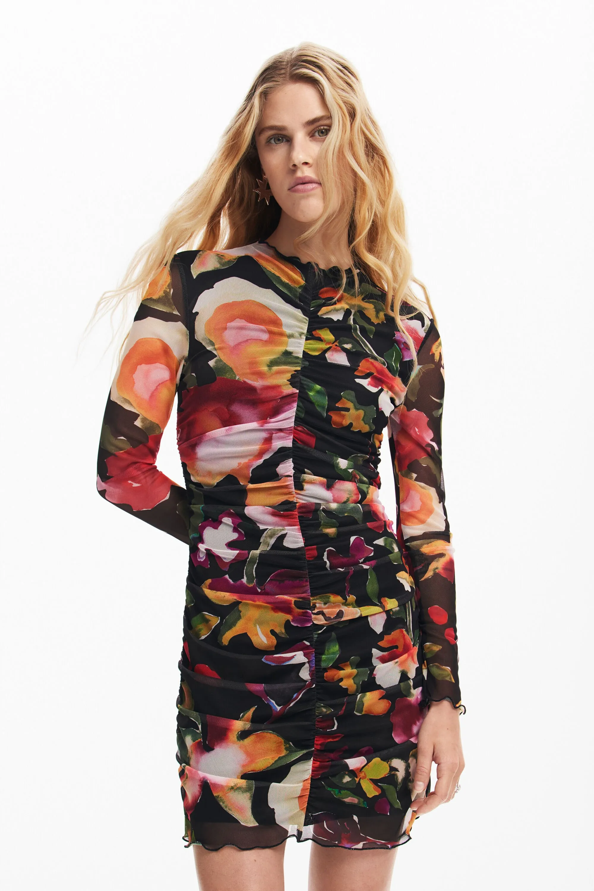 Vestido corto flores