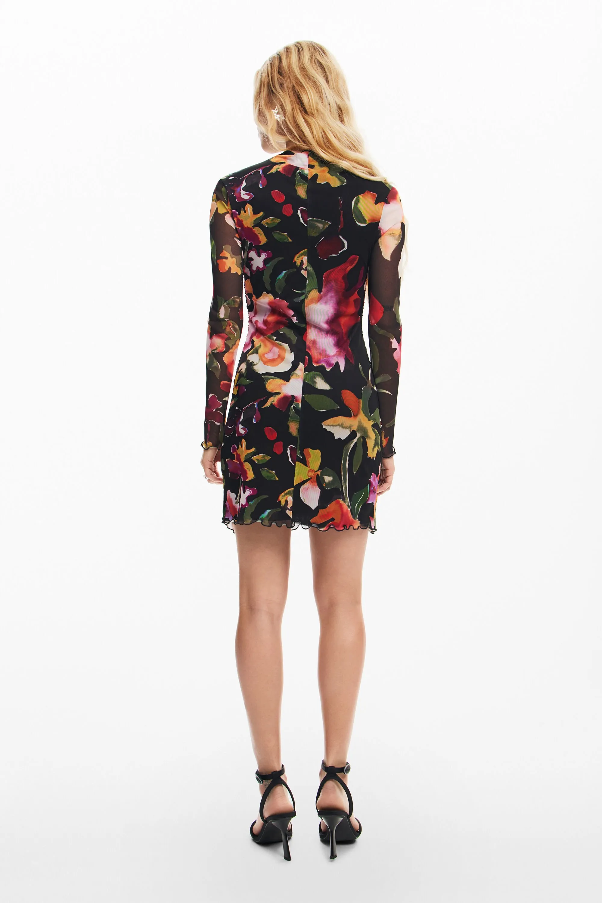Vestido corto flores