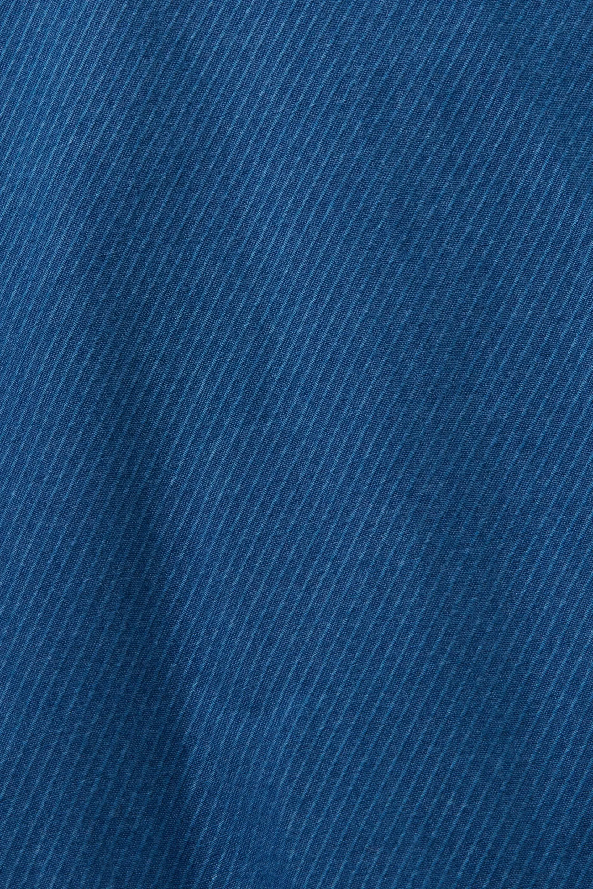 Vestido fruncido de tejido chambray con lazada en el cuello