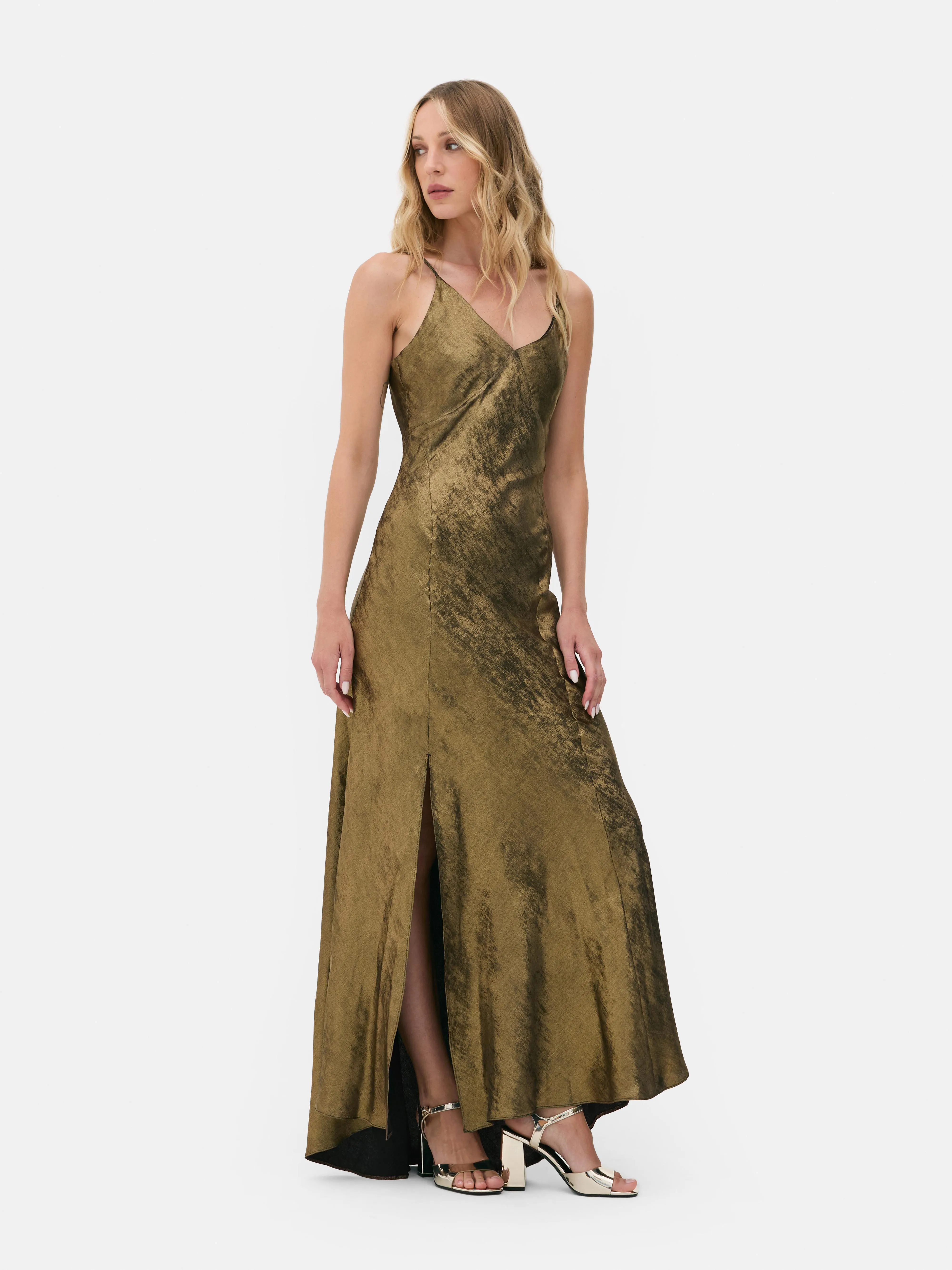 Vestido midi de tirantes de Rita Ora