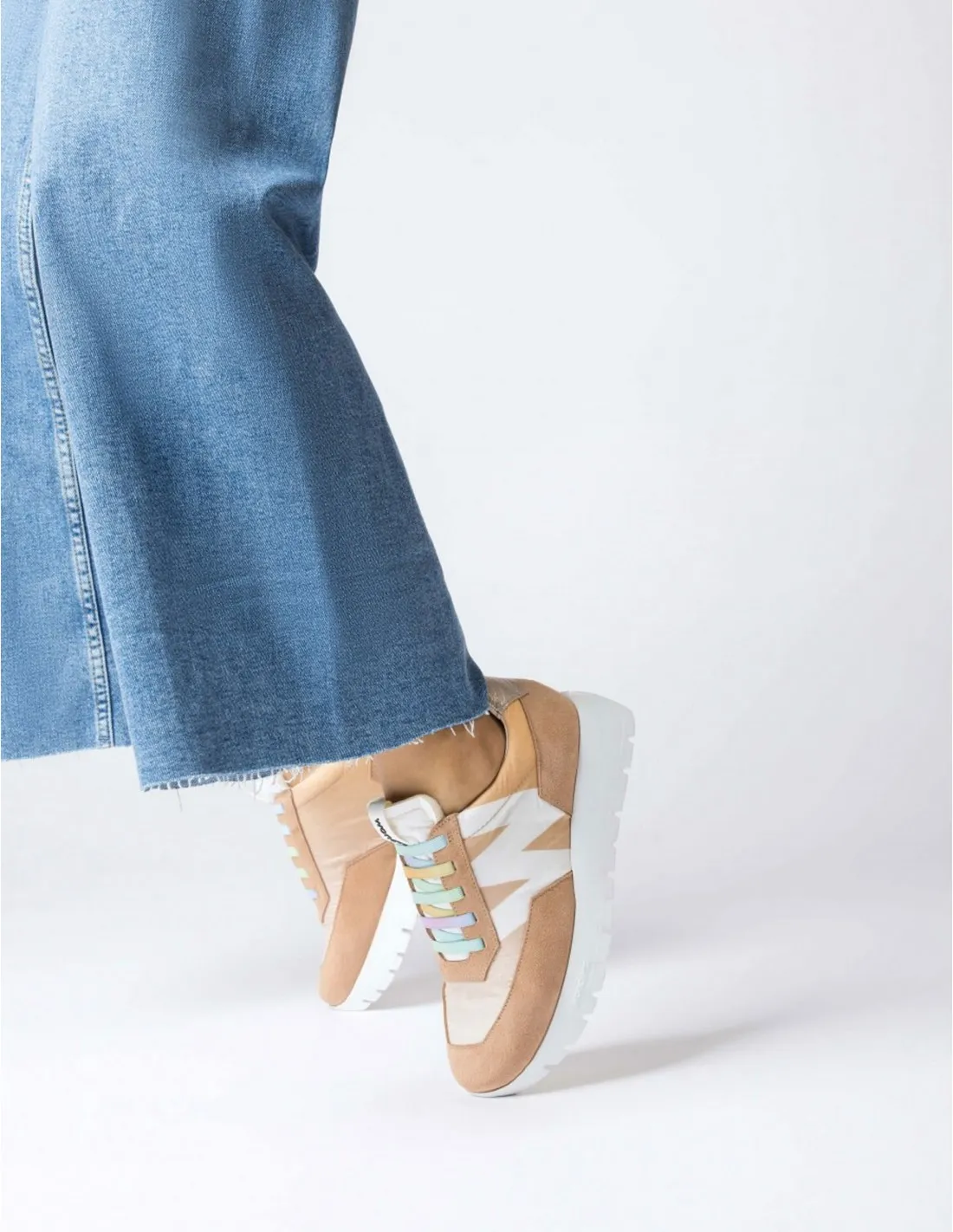 WONDERS Zapatillas Cordones Elásticos Beige