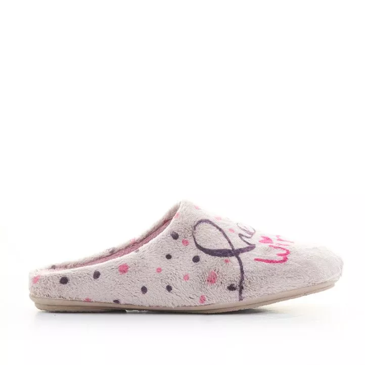 Zapatillas casa Vul·ladi grises con puntos y frase en la puntera